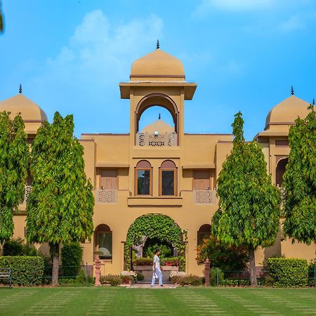 Heritage Village Resort & Spa Manesar-Гургаон Екстериор снимка