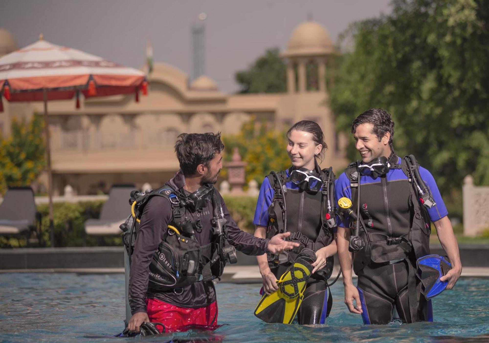 Heritage Village Resort & Spa Manesar-Гургаон Екстериор снимка