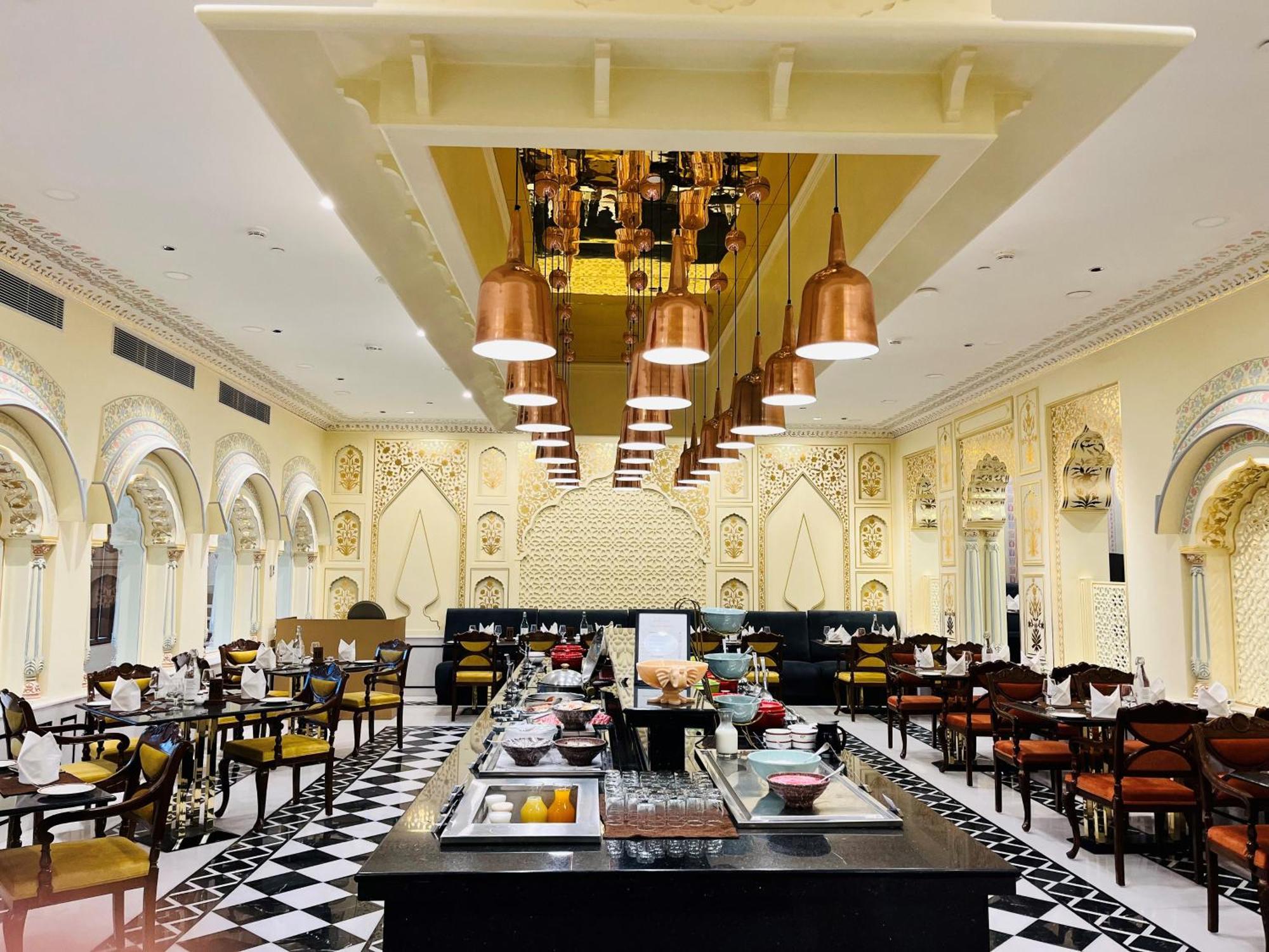 Heritage Village Resort & Spa Manesar-Гургаон Екстериор снимка